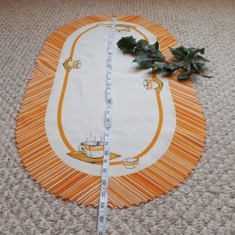 Vintage Printed Tablecloth under-makeup boho dainty chic Geometric Retro 70s - Picture 8 of 12